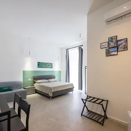 Πανσιόν Nefelu 3*