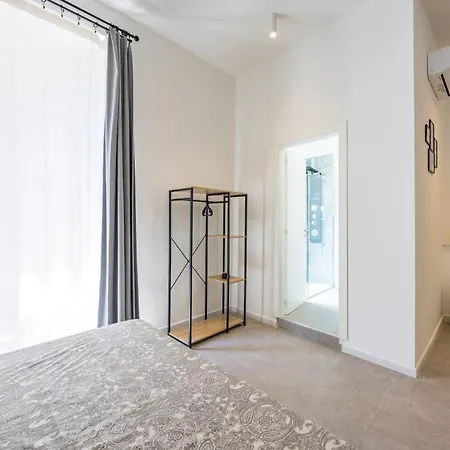 Nefelu Πανσιόν