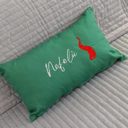 Nefelu Naples